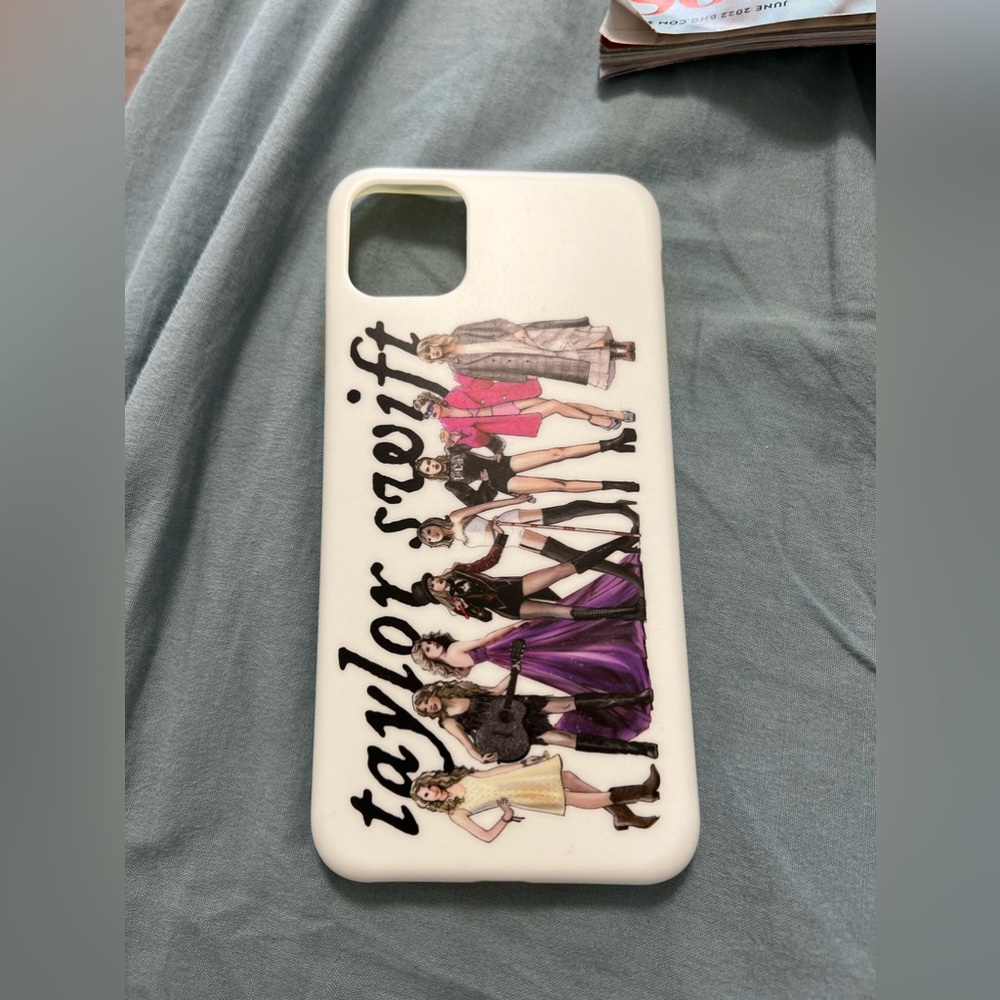 Taylor Swift phone case